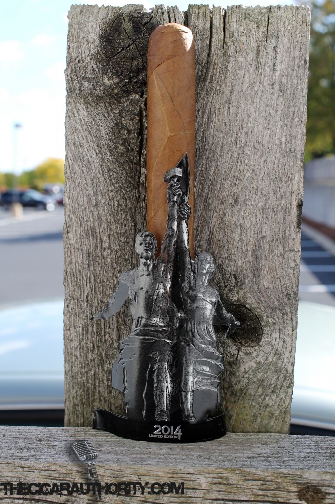 Hammer + Sickle LE 14