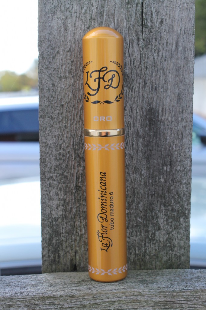 La Flor Dominican Oro Tubo