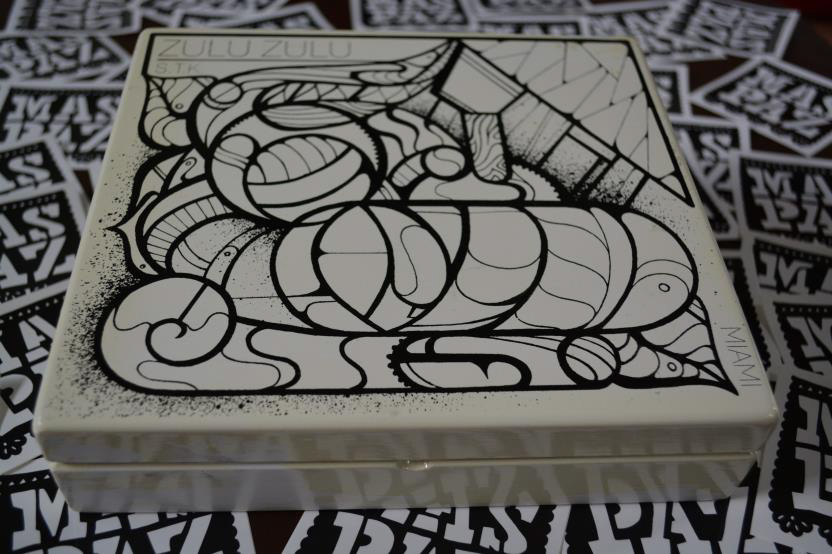 image-of-white-box-Mas-Paz-Edition-2014-1