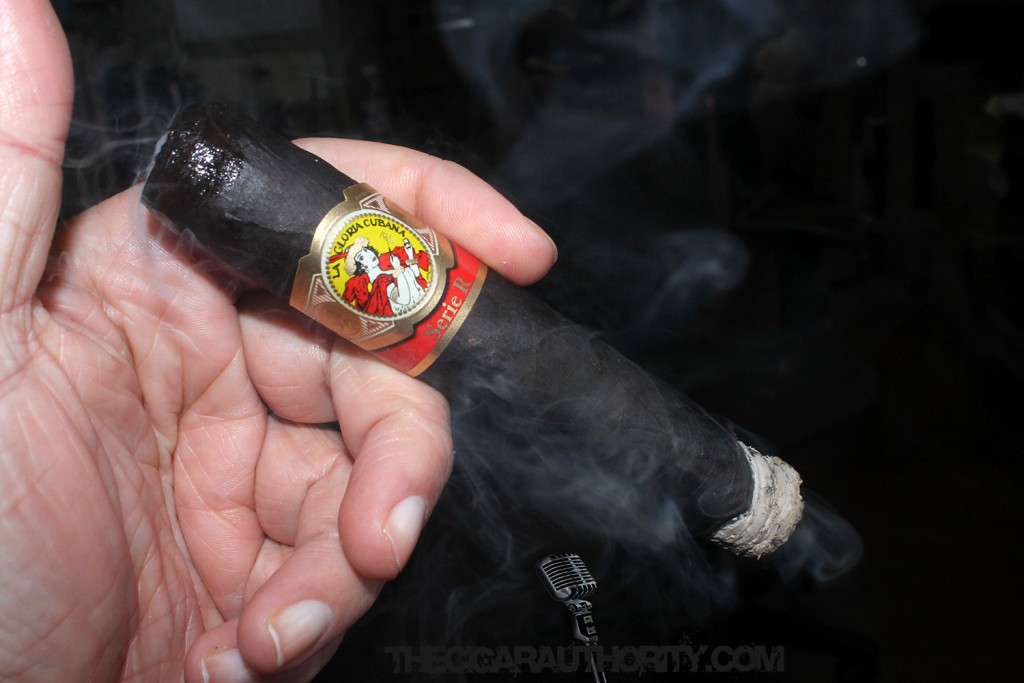 La Gloria Cubana Serie R Burn