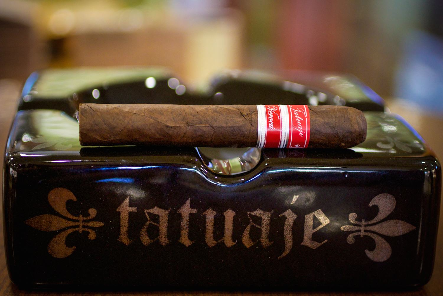 Glamor shot of the Tatuaje Verocu No. 2